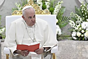 Da stella polare a Papa «scomodo»: così la sinistra silenzia Francesco