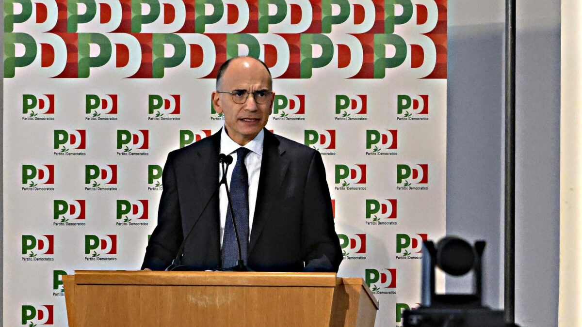 La scissione del Pd è già cominciata. Perciò Letta anticipa la data del congresso