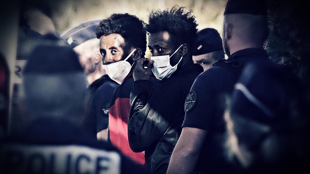 Per farci rispettare dai francesi facciamo come loro