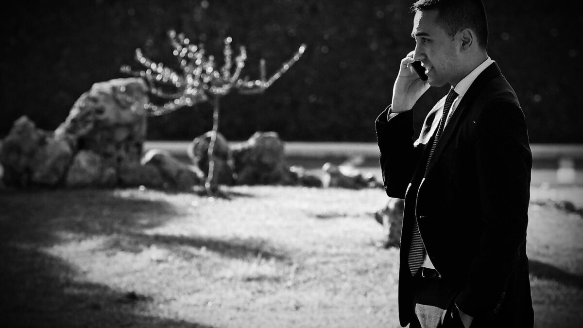 Il premio francese a Di Maio: 12.000 euro netti al mese