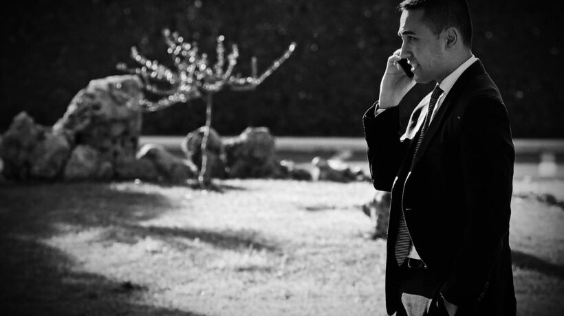 Il premio francese a Di Maio: 12.000 euro netti al mese