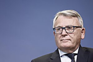 Reddito anti povertà. Tutti i Paesi europei moltiplicano i paletti