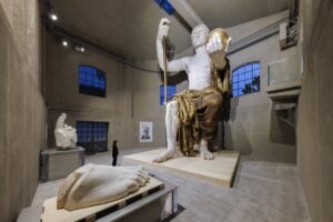 «Recycling Beauty». Il riutilizzo dell’arte antica in mostra alla Fondazione Prada