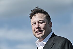 Pezzi grossi dei dem e amici di Gates. Musk scioglie il comitato dei censori