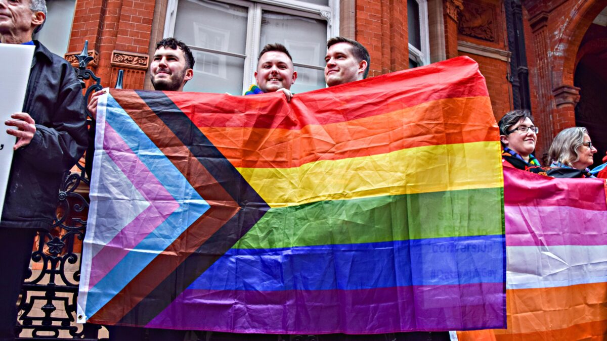 Se seguiamo la Consulta leviamo diritti ai gay