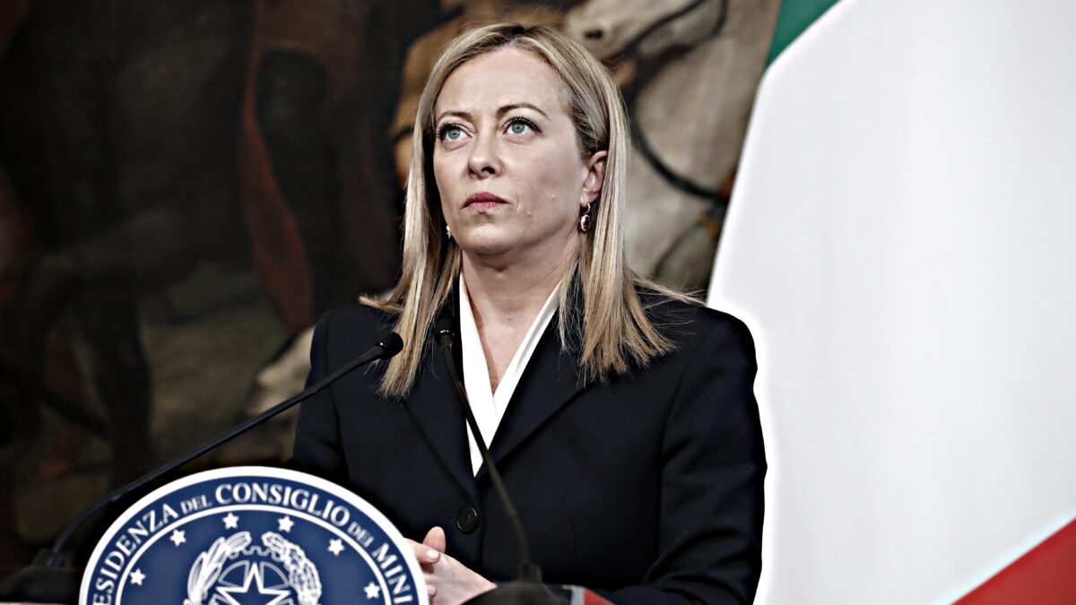 Maggioranza in stallo sulla manovra. Il maxiemendamento slitta ancora