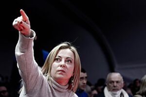 Ecco il decreto sulle Ong. Sarà lo Stato della nave a rispondere dei profughi