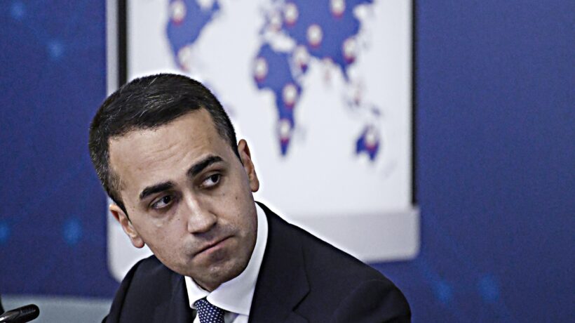 Le mani del Qatar sull’istruzione grazie all’aiuto dei pentastellati