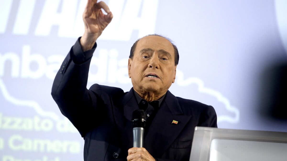 Su Superbonus e pensioni minime in Aula passa la linea di Berlusconi