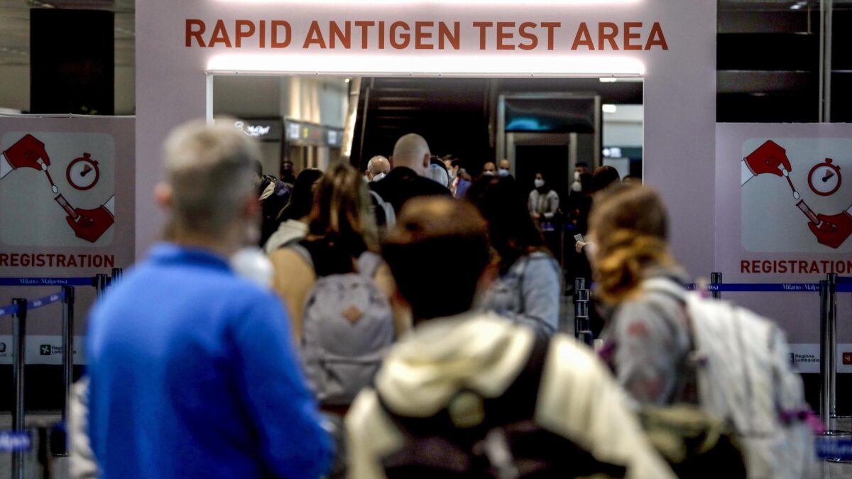 Torna la paura Covid: controlli sui cinesi