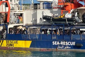 «Provo la verità sugli immigrati. E le ong boicottano il mio film»