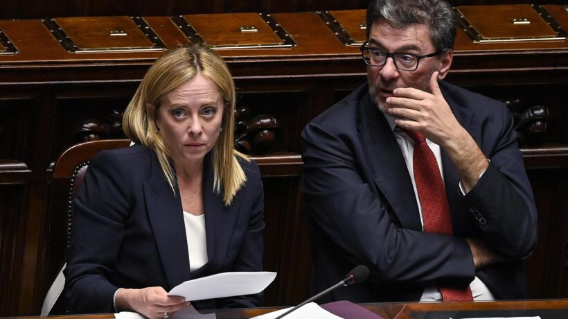 Nella manovra spunta la «salva morosi». Oggi la fiducia in Aula