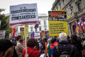La persecuzione degli armeni va avanti. E con essa pure il silenzio dell’Occidente
