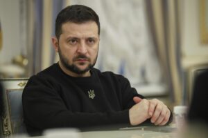 Armi a Kiev: la forzatura continua