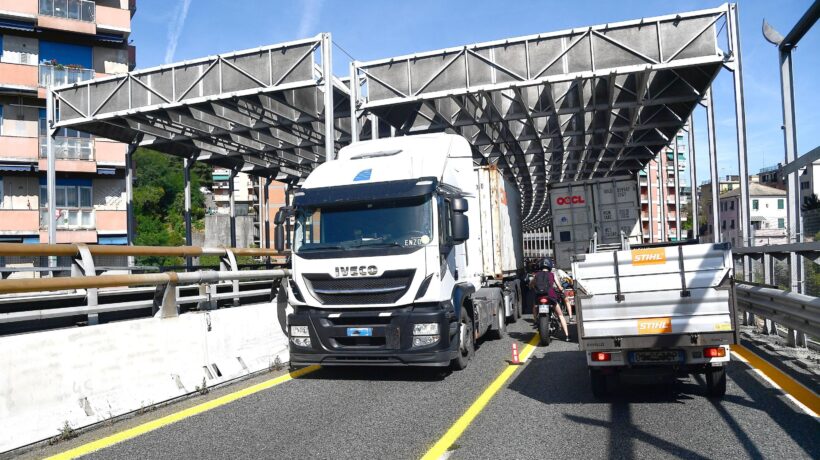 Il 73% delle merci si muove su gomma. Ma la rete sconta ritardi e inefficienze
