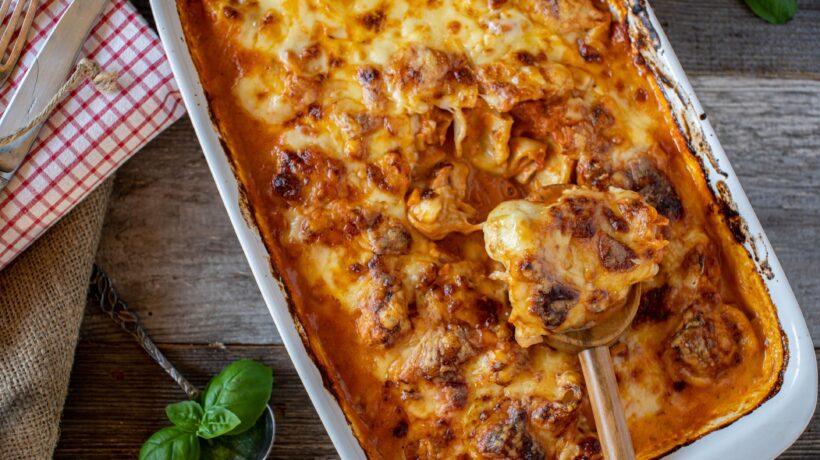 Pasticcio di tortellini (iStock)