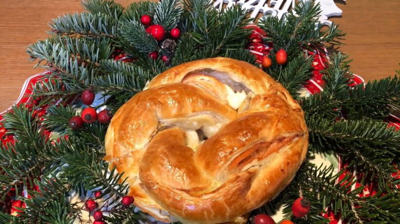 Cuciniamo insieme: ciambella di Natale al salmone e burrata