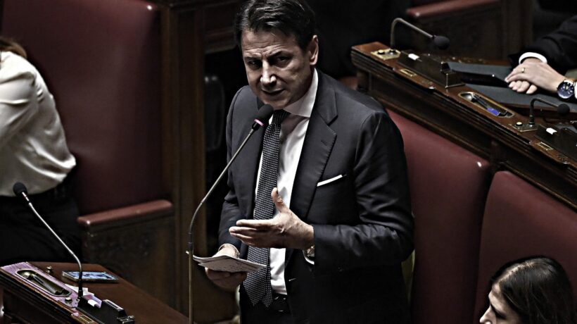 Opposizione a pezzi sull’invio di armi. Giuseppi rimane da solo con Bonelli