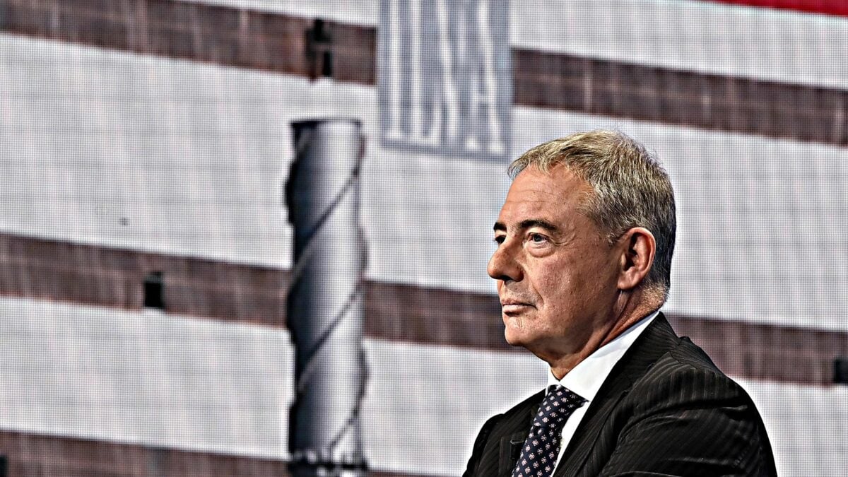 Lo Stato resta fuori, ma versa soldi per l’Ilva