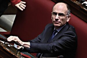 Letta balbetta sui sacchi di petroeuro: «Questa non è la nostra Ue». Sicuro?