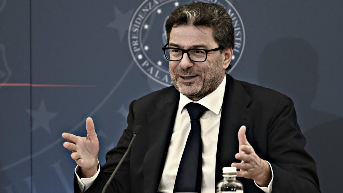 Manovra ok, ma l’Ue non molla sul catasto