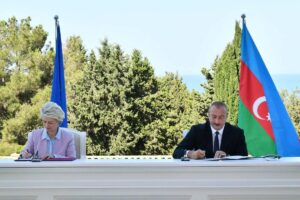 Qatar e Azerbaigian, quel fiume di soldi verso l’Europa