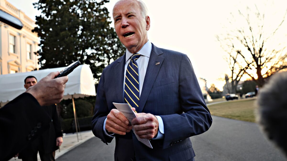 Carte segrete nascoste nel garage. Biden adesso rischia l’impeachment