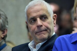 Condanne, preghiere e l’ego mai domo. Formigoni prepara la sua terza vita