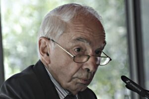 Dopo aver avallato i diktat pandemici Amato osa ancora parlare di diritti