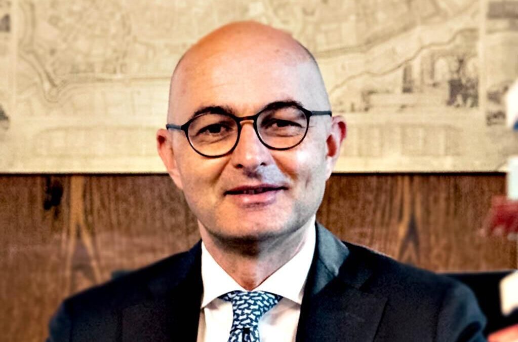 Il vice del Csm passa al centrodestra. Ma Renzi ci mette subito il cappello