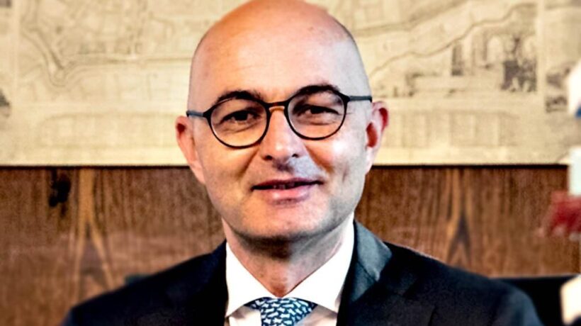 Il vice del Csm passa al centrodestra. Ma Renzi ci mette subito il cappello