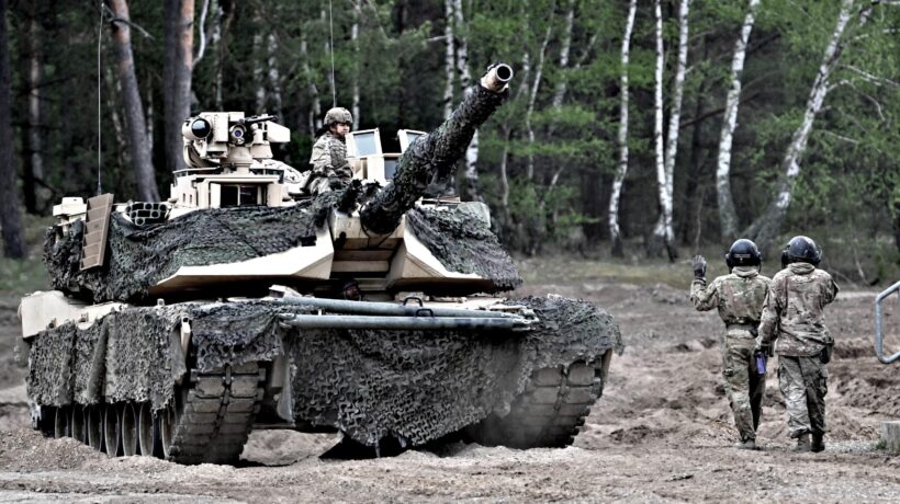 L’ok degli Usa ai carri armati Abrams convince Berlino a inviare i Leopard