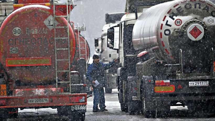 Autogol europeo sul petrolio. Il Cremlino aggira l’embargo con l’aiuto di India e Turchia