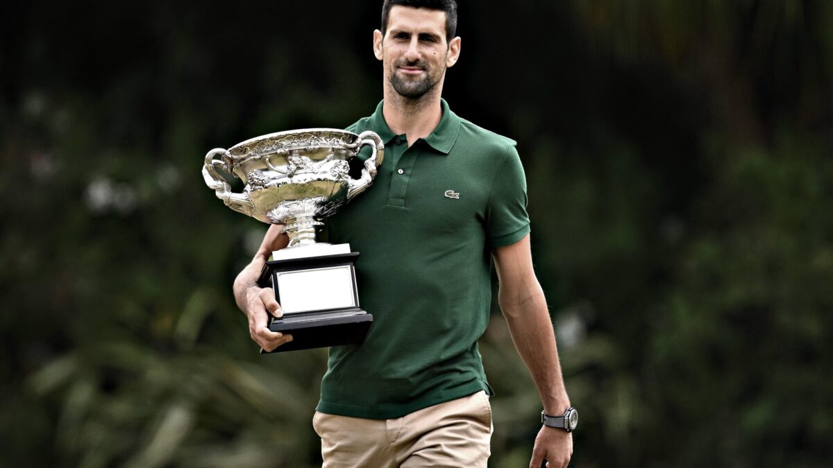 Djokovic prende a racchettate le virostar