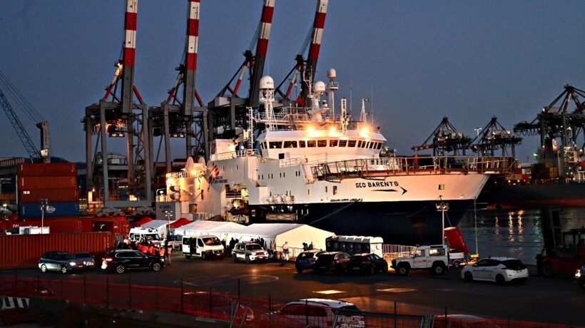 Sinistra schierata coi taxi del mare e l’Europa ora scopre l’emergenza
