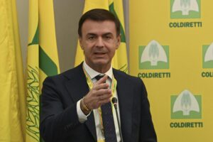Ettore Prandini: «Ue preda della lobby del cibo chimico»