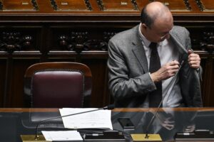 Ipocrisia dem sulle discriminazioni a scuola