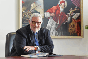 Parte la raccolta delle firma per candidare di Palenzona in Fondazione Crt