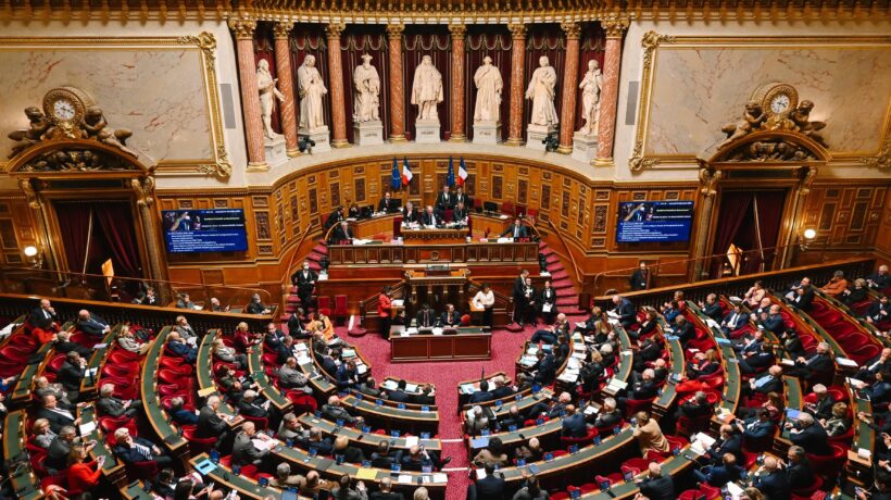 L’aborto in Francia sta per entrare nella Costituzione