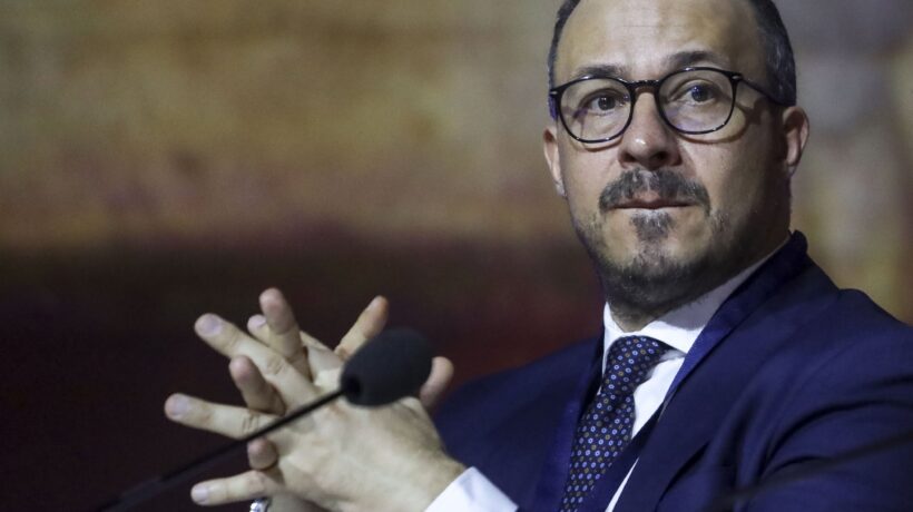 La Commissione sulla pandemia presieduta da un fan delle iniezioni?