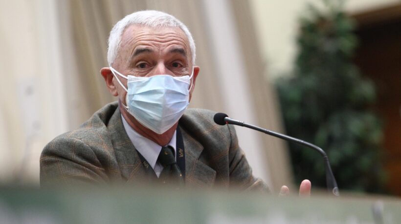 Palù umilia la virostar in casacca Pd: «Lo studio di Crisanti non è scienza»