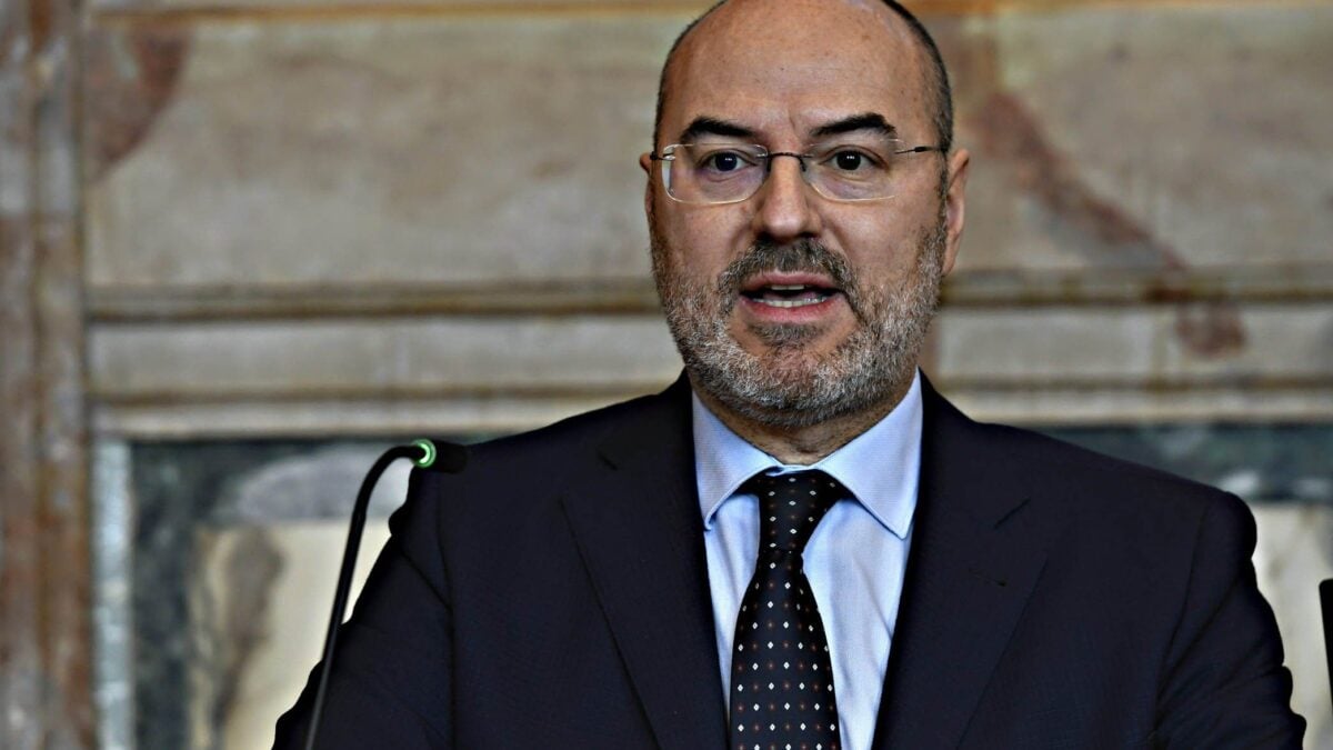 «L’uomo oggi non bada ai finti trasgressivi, ma cerca un’identità»