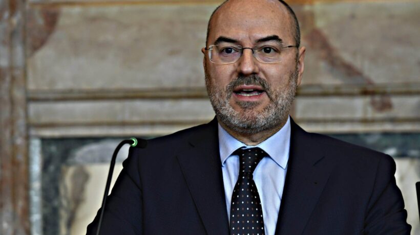«L’uomo oggi non bada ai finti trasgressivi, ma cerca un’identità»