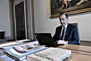 Sala chiude gli asili nido e poi invoca più immigrati per compensare la denatalità