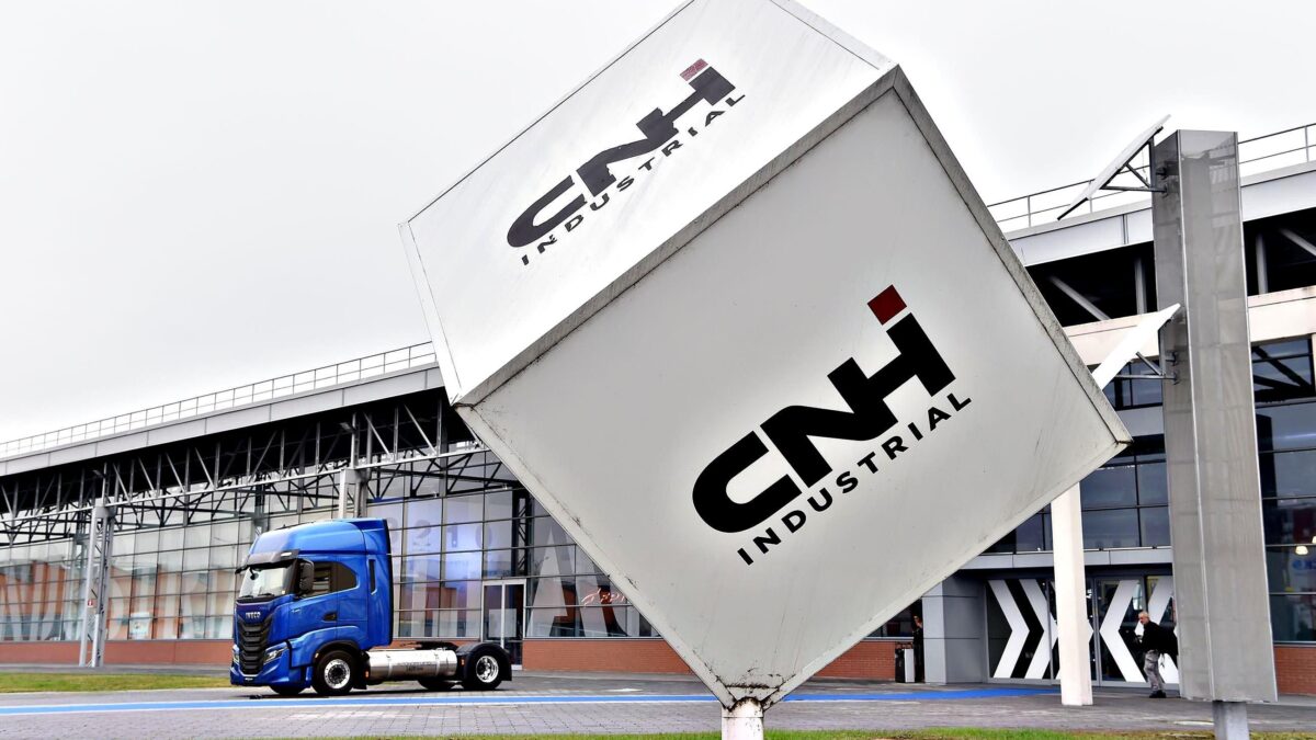 Cnh lascia Milano per Wall Street