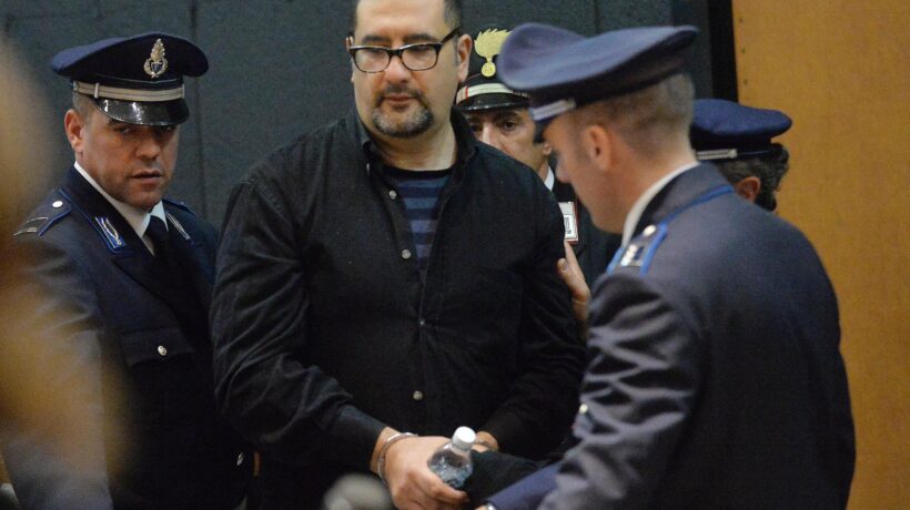 Nuove carte contro Cospito. Oltre ai carcerati mafiosi fa squadra con br e jihadisti