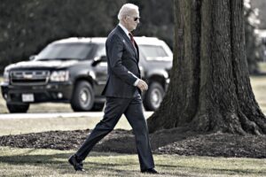 Biden si rifugia in demagogia e bugie Intanto prepara la ricandidatura