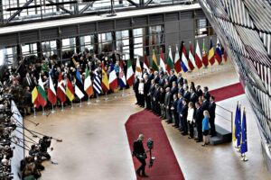 Il Consiglio europeo diviso sugli aiuti. L’Olanda non molla la linea del rigore