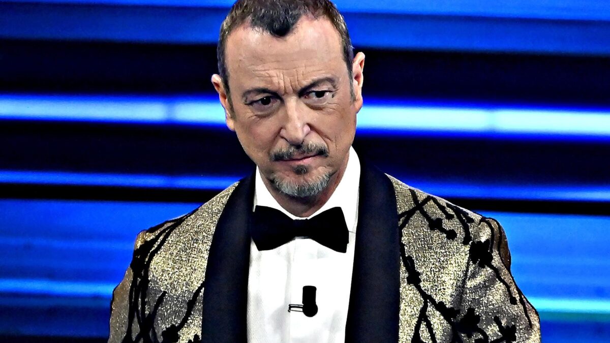 Imbarazzante dietrofront sulle foibe. Amadeus: «Il ricordo era previsto»