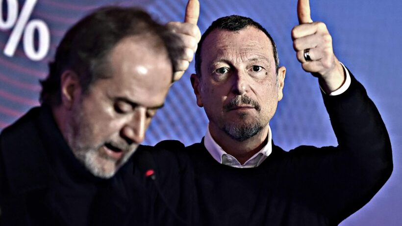 La mutazione di Amadeus. Il medio man pronto a tutto pur di far alzare lo share